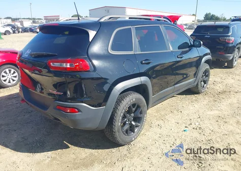 2018 Jeep Cherokee Trailhawk 4X4 from USA, damaged, VIN 1C4PJMBX5JD513090